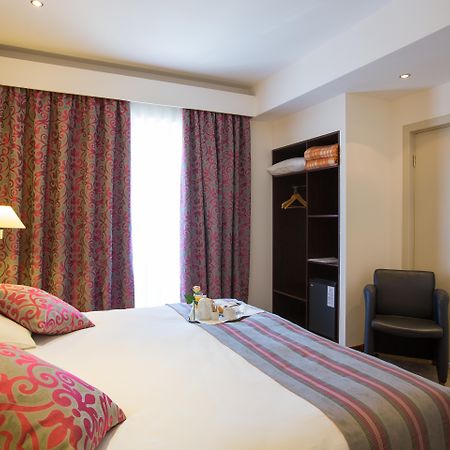 Europe Hotel Yerevan Bagian luar foto