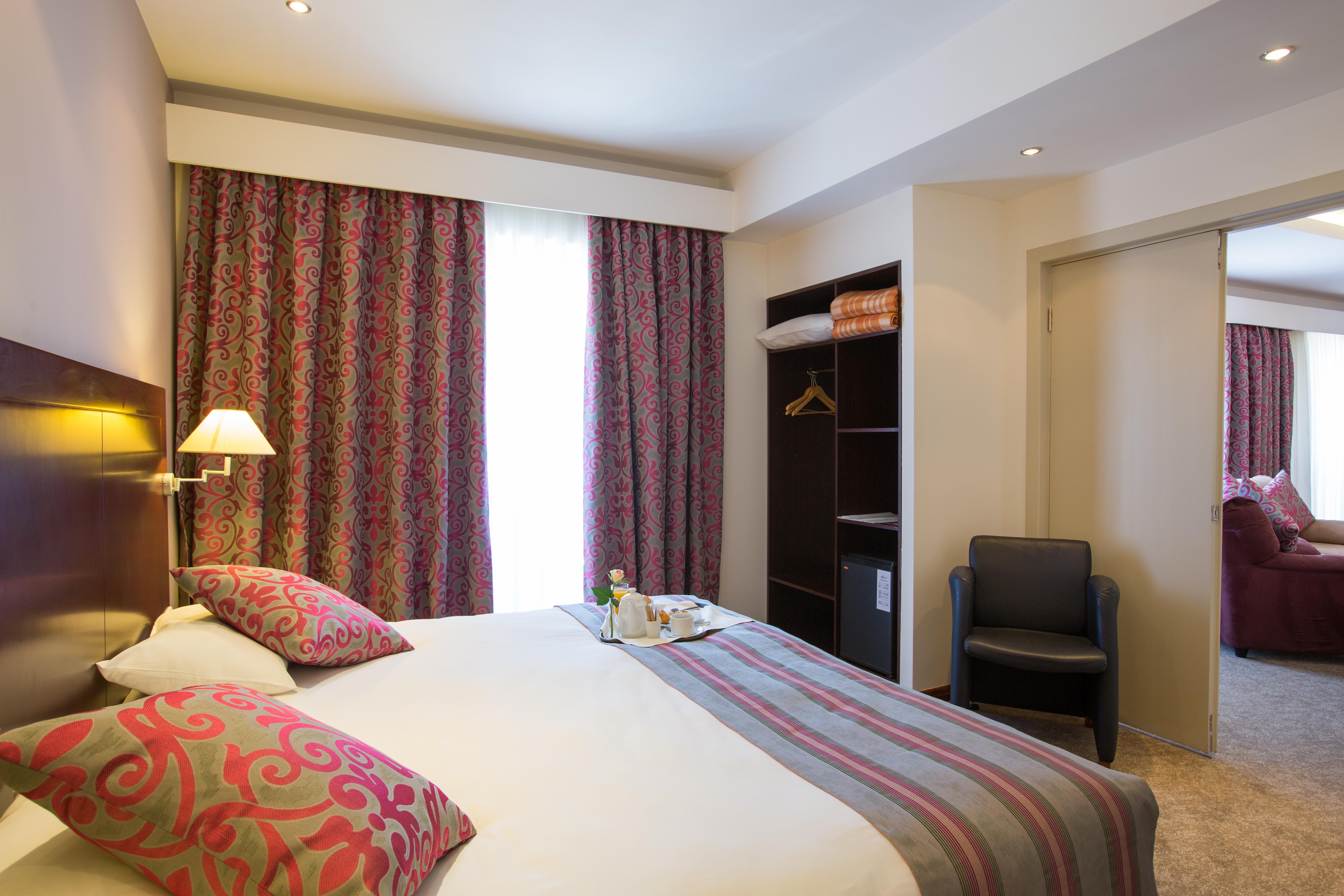 Europe Hotel Yerevan Bagian luar foto