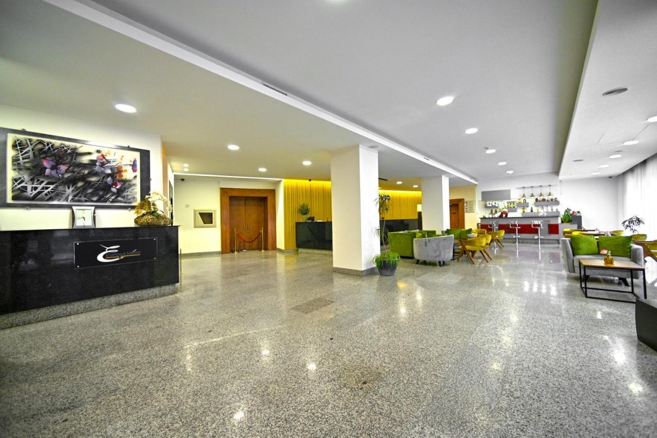 Europe Hotel Yerevan Bagian luar foto