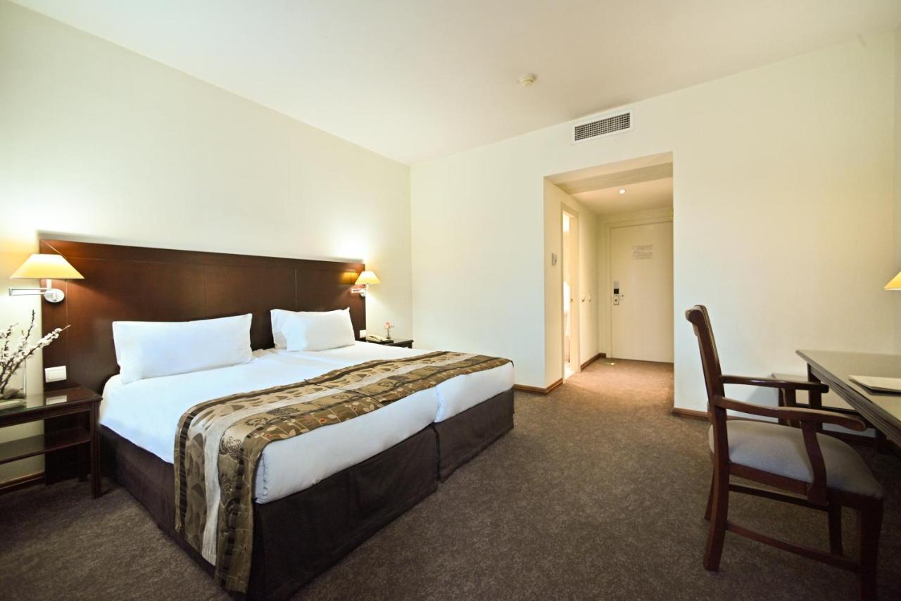 Europe Hotel Yerevan Bagian luar foto