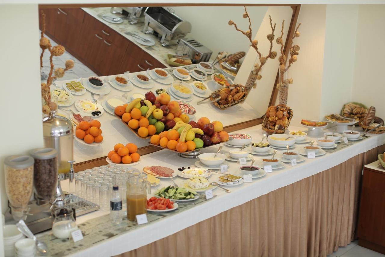 Europe Hotel Yerevan Bagian luar foto
