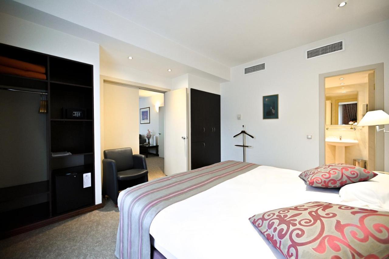 Europe Hotel Yerevan Bagian luar foto