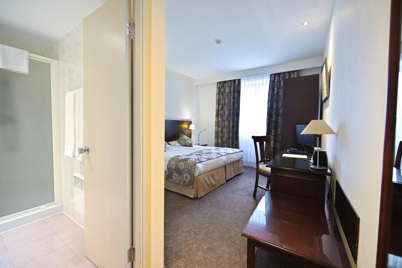 Europe Hotel Yerevan Bagian luar foto